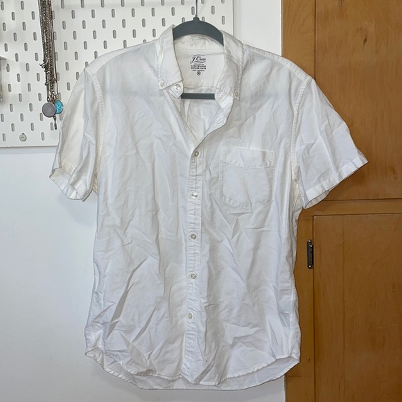 3/$19✨ J Crew Button Down